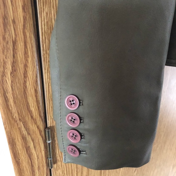 Tahari Leather Jacket - Picture 3 of 6